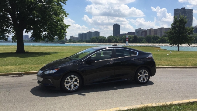 2017 Chevrolet Volt (Sinclair Broadcast Group / Jill Ciminillo)