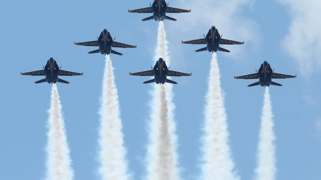 Blue Angels fly over Middle Tennessee to honor healthcare workers (FOX 17 News)
