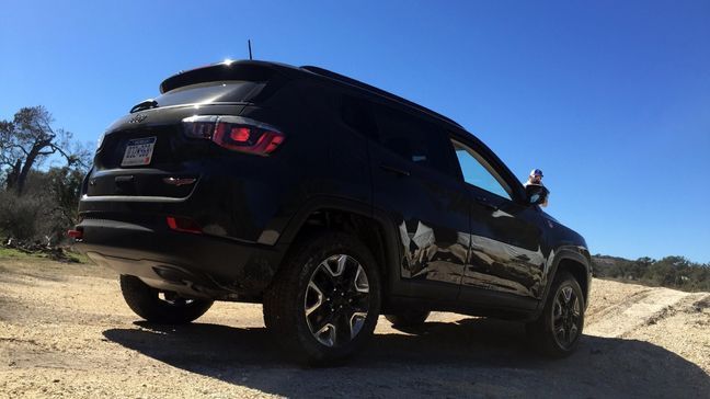 2017 Jeep Compass Trailhawk (Sinclair Broadcast Group / Jill Ciminillo)