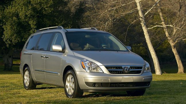 2008 Hyundai Entourage (Image courtesy of Hyundai Motor America)