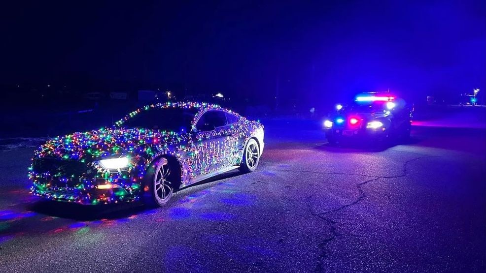 Image for story: 'Festive' Ford Mustang driver pulled over due to illegal holiday display: police