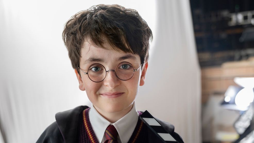 Image for story: First look at new 'Harry Potter' is here, see the boy wizard and Hagrid behind the scenes