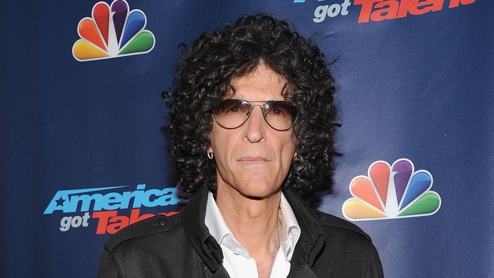 Image for story: Howard Stern blasts Kim Kardashian in latest back and forth over her Paris robbery