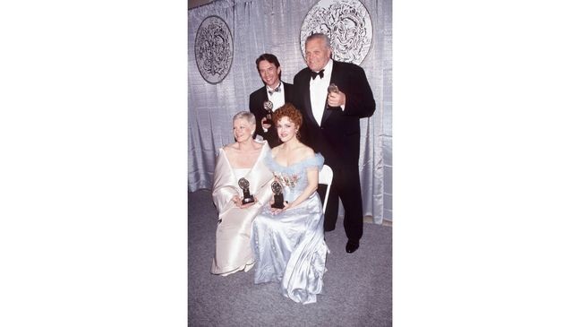 (Far Bottom Right) Bernadette Peters at 53rd Annual Tony Awards in 1999 (Credit: Evan Agostini/Getty Images)