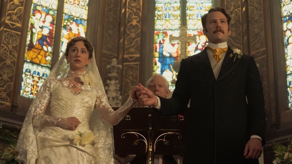 The wedding between Gladys and the Duke was lavish but clearly unhappy, at least for Gladys. (Courtesy: Karolina Wojtasik/HBO)