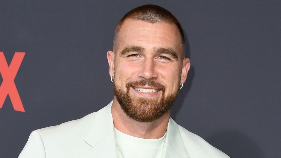 Image for story: Travis Kelce in talks with 'Curb Your Enthusiasm' producers for TV series: report