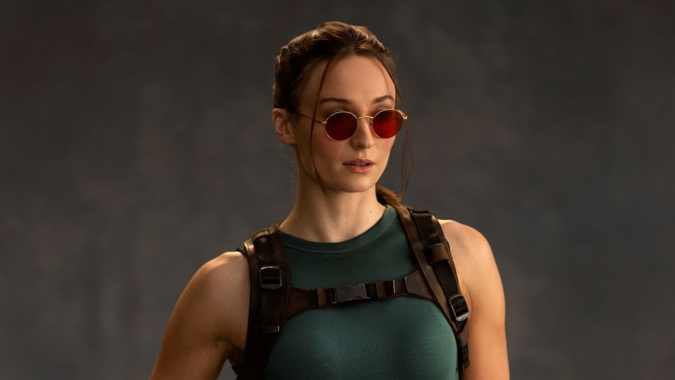 Image for story: 'Tomb Raider' first look: Sophie Turner transforms into iconic video game character