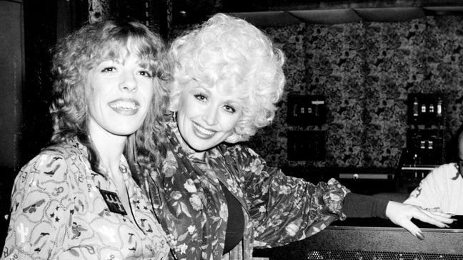 Frieda Parton and Dolly Parton during Recording Frieda Parton's New Album - January 15, 1981 at Bearsville Studios in Hollywood, CA, United States. (Credit: Ron Galella/Ron Galella Collection via Getty Images)