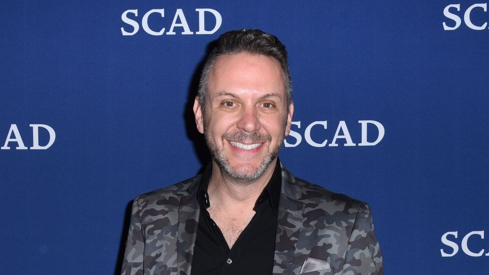 Image for story: 'HGTV House Party' star Loren Ruch dead at 55