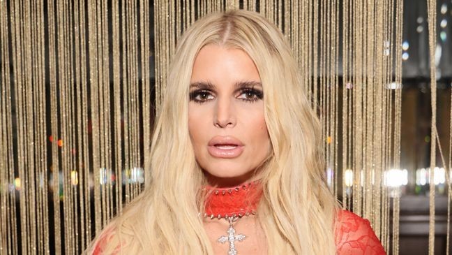 LOS ANGELES, CALIFORNIA - FEBRUARY 04: Jessica Simpson attends W Magazine, Mark Ronson, and Gucci's Grammy After-Party at Bar Marmont on February 04, 2024 in Los Angeles, California. (Photo by Rodin Eckenroth/Getty Images for W Magazine)
