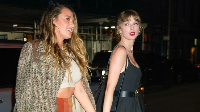NEW YORK, NEW YORK - SEPTEMBER 30: Blake Lively (L) and Taylor Swift are seen on September 30, 2023 in New York City. (Photo by Gotham/GC Images)