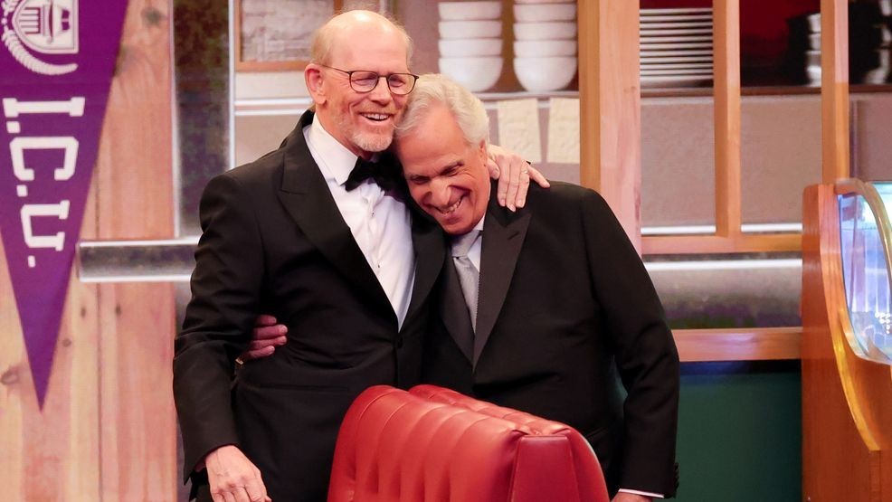 Image for story: Henry Winkler thought he was going to 'die' when Ron Howard left 'Happy Days'