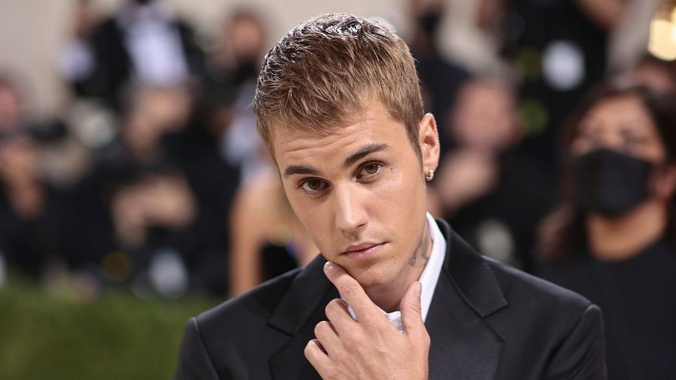 Image for story: Justin Bieber's 'Swag' album: 6 most revealing things we learned amid Hailey split rumors