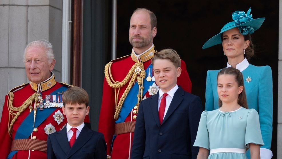 Image for story: Prince George turns 12! See the sweet video with his siblings