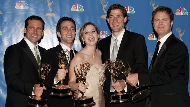 LOS ANGELES - AUGUST 27:  Actor Steve Carell, actor B.J. Novak, actress Jenna Fischer, actor John Krasinski and actor Rainn Wilson poses in the press room after winning "Outstanding Comedy Series" for "The Office " at the 58th Annual Primetime Emmy Awards at the Shrine Auditorium on August 27, 2006 in Los Angeles, California.  (Photo by Frazer Harrison/Getty Images)