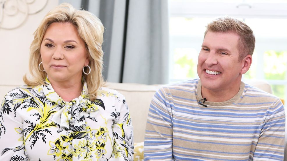 Image for story: Todd Chrisley considered 'going back' to prison seeing wife Julie's post-lock up look