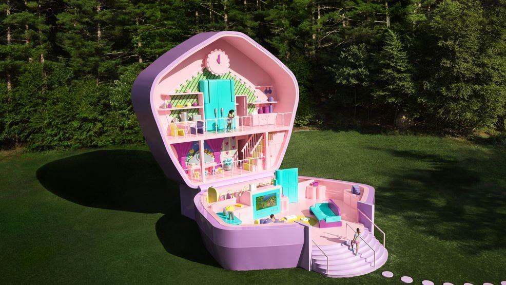 Polly Pocket 42-foot-tall compact rental property in Littleton, Massachusetts. (Airbnb)