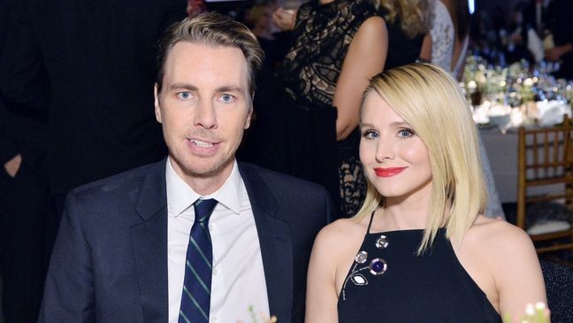 CULVER CITY, CA - NOVEMBER 12: Actors Dax Shepard (L) and Kristen Bell attend the Fifth Annual Baby2Baby Gala, Presented By John Paul Mitchell Systems at 3LABS on November 12, 2016 in Culver City, California.  (Photo by Stefanie Keenan/Getty Images for Baby2Baby)