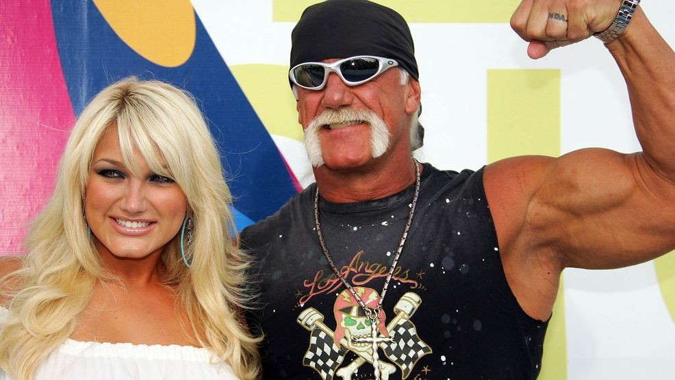 Image for story: Hulk Hogan's daughter Brooke reflects on their relationship and why she isn't in his will