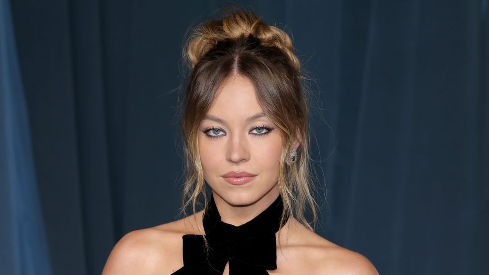 Image for story: Shaken or stirred? Sydney Sweeney weighs in on Bond girl casting rumors