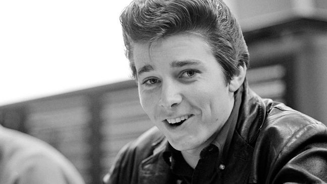 Bobby Sherman, 60s teen idol, has died at age 81. (Photo by CBS via Getty Images)