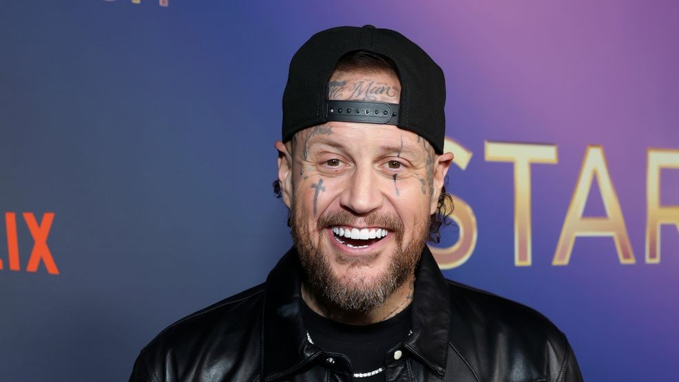 Image for story: Jelly Roll reveals 300-Lb weight loss helped him get 'a lot closer to God’