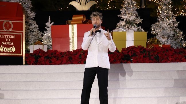LOS ANGELES, CALIFORNIA - NOVEMBER 17: Lance Bass speaks during the Christmas at The Grove: 24th Annual Tree Lighting Celebration on November 17, 2025 in Los Angeles, California. (Photo by Jesse Grant/Getty Images for Caruso)