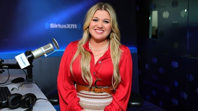 NEW YORK, NEW YORK - JUNE 21:  Kelly Clarkson visits SiriusXM at SiriusXM Studios on June 21, 2023 in New York City. (Photo by Theo Wargo/Getty Images)