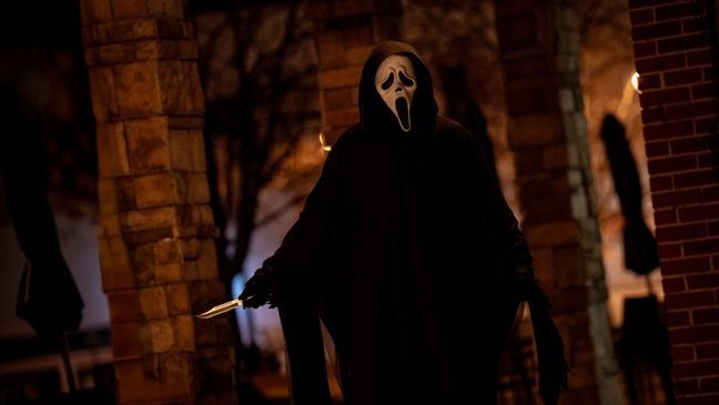 Ghostface in Paramount Pictures and Spyglass Media Group's "Scream 7." © 2025 Paramount Pictures. Ghost Face is a Registered Trademark of Fun World Div., Easter Unlimited, Inc. ©1999. All Rights Reserved.”.