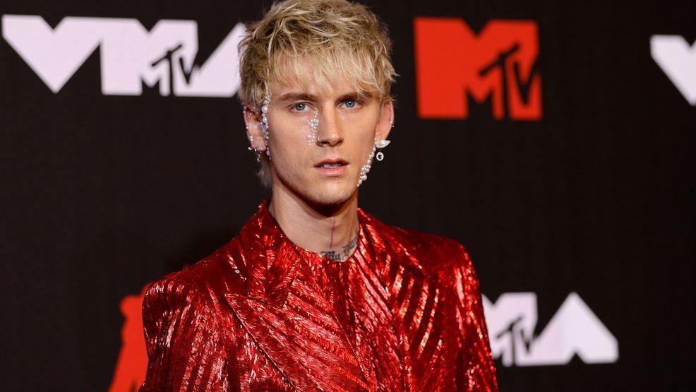Image for story: Machine Gun Kelly believes he may be part alien, doesn’t know 'many facts about my life'