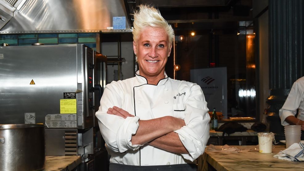 Image for story: Food Network honors Anne Burrell in last season premiere on "Worst Cooks in America"