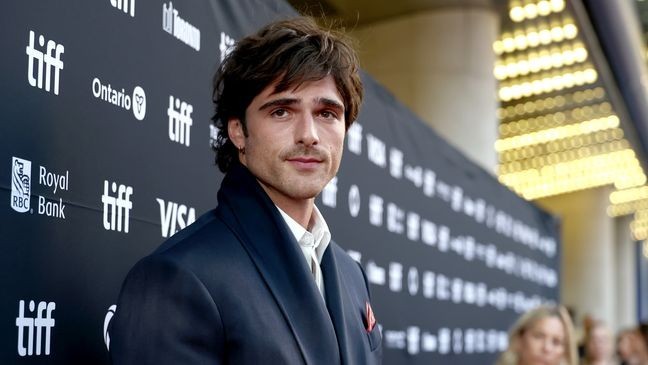 TORONTO, ONTARIO - SEPTEMBER 08: Jacob Elordi attends the premiere of "Frankenstein" during the 2025 Toronto International Film Festival at Princess of Wales Theatre on September 08, 2025 in Toronto, Ontario.  (Photo by Cindy Ord/Getty Images)