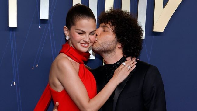LOS ANGELES, CALIFORNIA - SEPTEMBER 14: (L-R) Selena Gomez and Benny Blanco attend the 77th Primetime Emmy Awards at Peacock Theater on September 14, 2025 in Los Angeles, California. (Photo by Frazer Harrison/Getty Images)