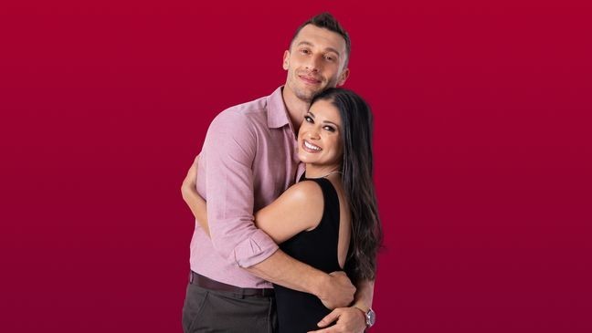 Loren cannot let go of the idea that Elizabeth might move to Moldova. (Courtesy: TLC)