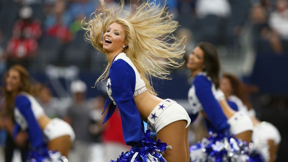 Image for story: Dallas Cowboys Cheerleaders are get 400% pay raise heading into NFL Season: find out why