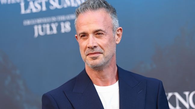 Freddie Prinze Jr. attends the premiere of Columbia Pictures' “I Know What You Did Last Summer” premiere in Los Angeles, California.  (Photo by Monica Schipper/Getty Images)