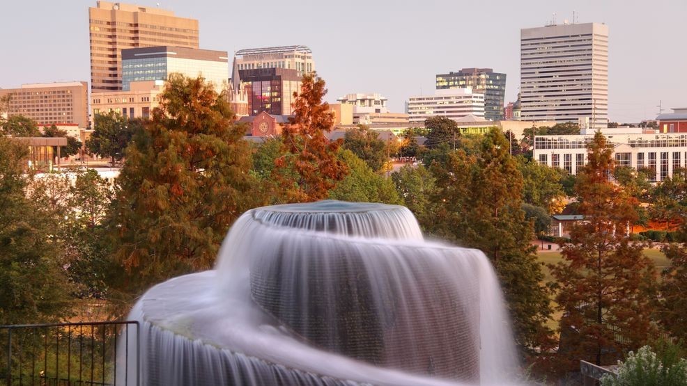 Image for story: The most scenic college campuses in America