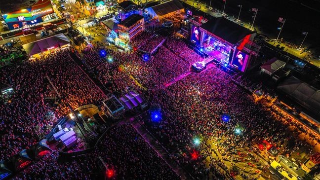 The 2025 Carolina Country Music Fest on June 8 in Myrtle Beach. (Credit: CCMF)