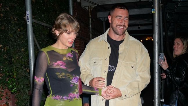 NEW YORK, NEW YORK - OCTOBER 15: Taylor Swift and Travis Kelce have dinner at Waverly Inn on October 15, 2023 in New York City. (Photo by Gotham/GC Images)