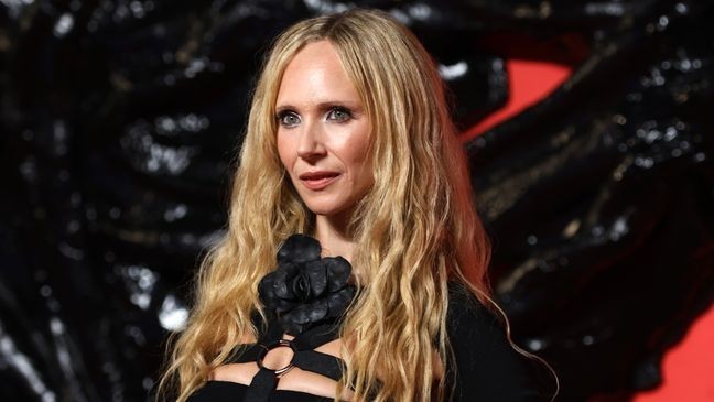 LONDON, ENGLAND - OCTOBER 23:  Juno Temple attends the UK Premiere of "Venom: The Last Dance" at the BFI IMAX Waterloo on October 23, 2024 in London, England. (Photo by Lia Toby/Getty Images)