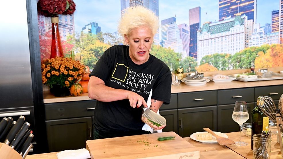Image for story: Anne Burrell honored by famous friends as reports emerge she suffered cardiac arrest