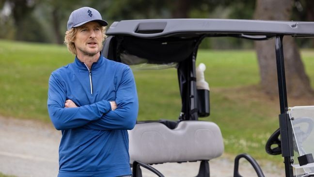 In "Stick," Owen Wilson plays former pro-golfer Pryce Cahill. (Courtesy: Apple TV+)