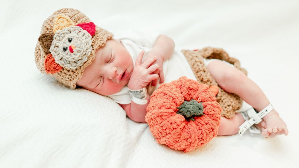 Newborns at Williamson Medical Center dressed for Turkey Day (Kristie Lloyd Photography)