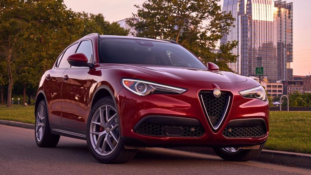 2018 Alfa Romeo Stelvio Ti Lusso (Image courtesy of Fiat Chrysler Automobiles)