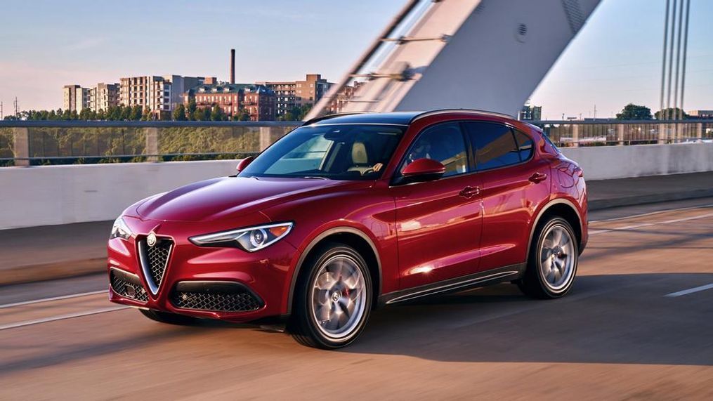 2018 Alfa Romeo Stelvio Ti Sport{&nbsp;} (Image courtesy of Fiat Chrysler Automobiles)