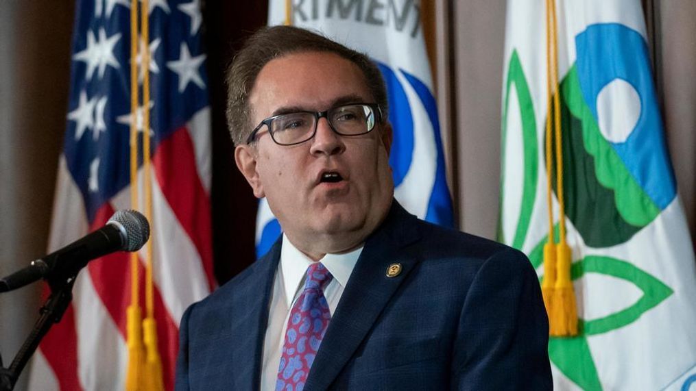 Environmental Protection Agency administrator Andrew Wheeler speaks about President Donald Trump's decision to revoke California's authority to set auto mileage standards stricter than those issued by federal regulators, at EPA headquarters in Washington, Wednesday, Sept. 18, 2019. (AP Photo/J. Scott Applewhite)