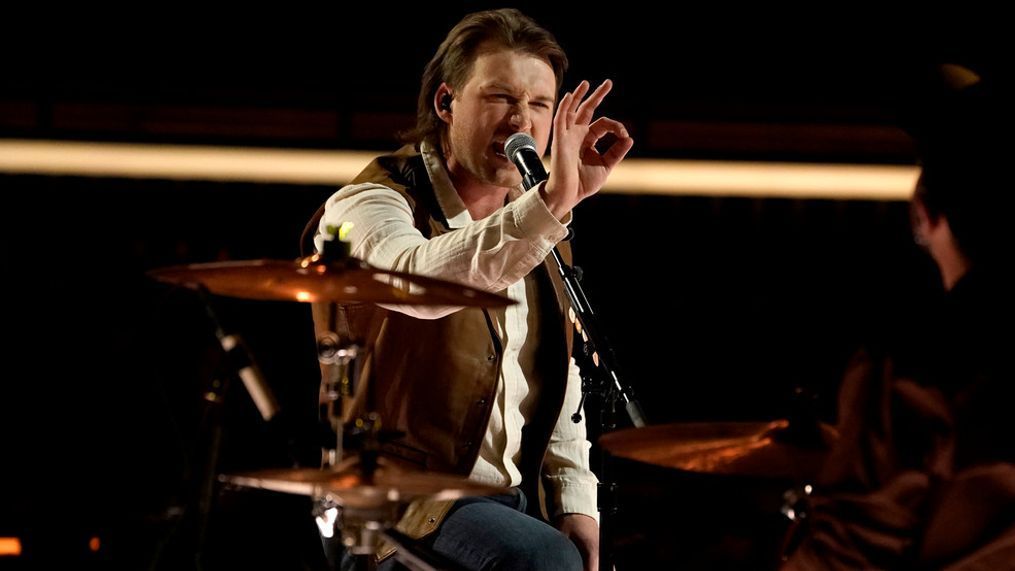 Morgan Wallen performs at the Billboard Music Awards on Sunday, May 15, 2022, at the MGM Grand Garden Arena in Las Vegas. (AP Photo/Chris Pizzello)