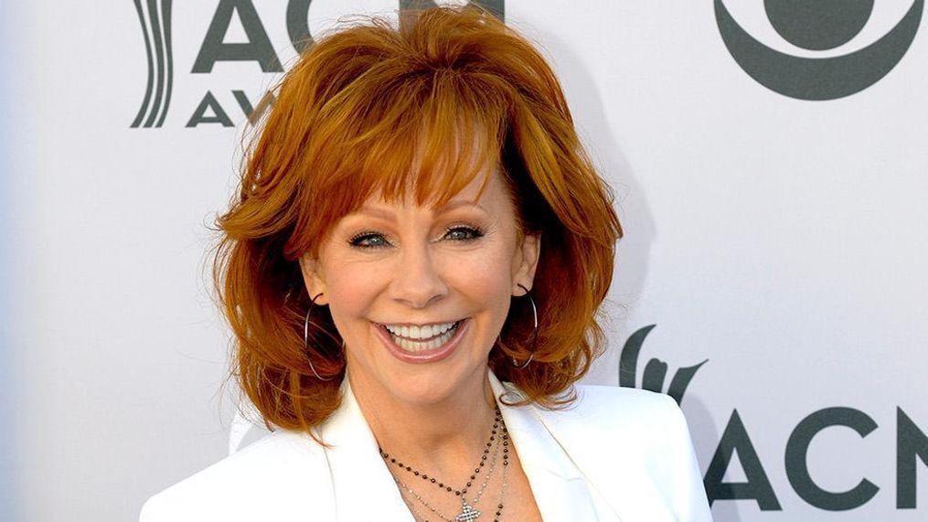 Reba McEntire walks the Academy of Country Music Awards red carpet at T-Mobile Arena. Sunday, April 2, 2017. (Glenn Pinkerton/ Las Vegas News Bureau)