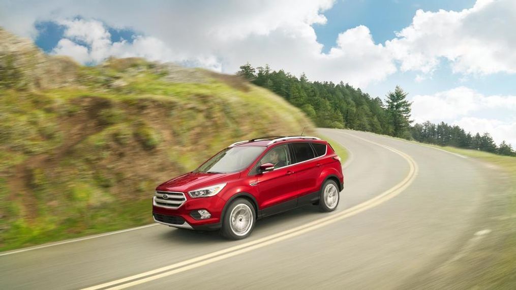 2018 Ford Escape (Image courtesy of Ford Motor Co.){p}{/p}