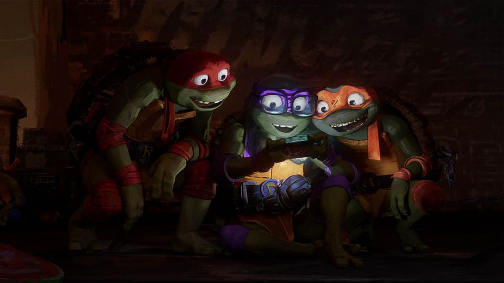 L-r, LEO, RAPH, DONNIE and MIKEY in PARAMOUNT PICTURES and NICKELODEON MOVIES PresentA POINT GREY Production âTEENAGE MUTANT NINJA TURTLES: MUTANT MAYHEMâ